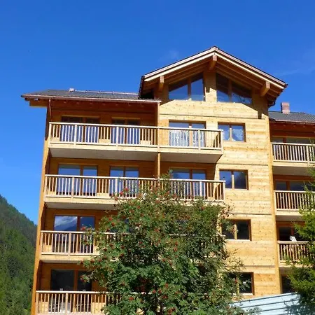 Sleeps 8 Wifi * Zinal