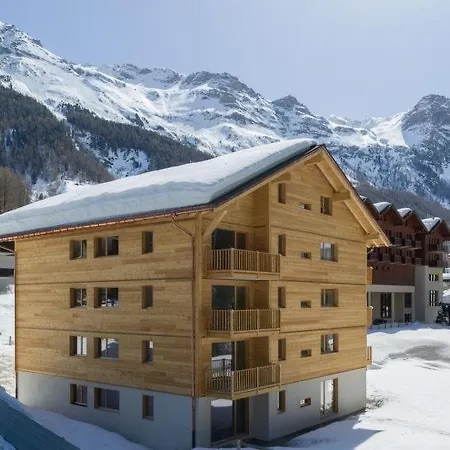 Sleeps 8 Wifi *